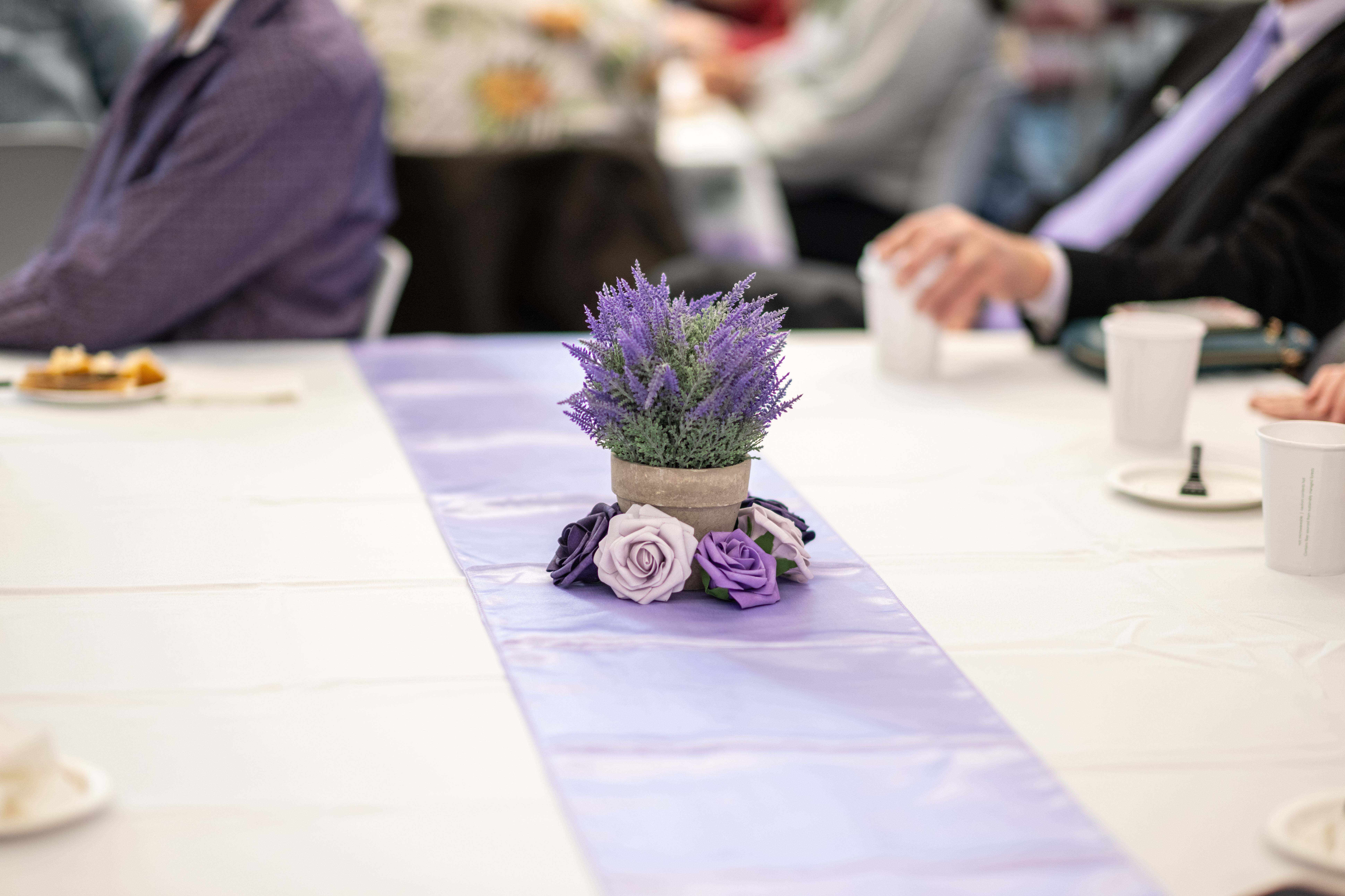 Lavender pot and lavender rose centerpiece