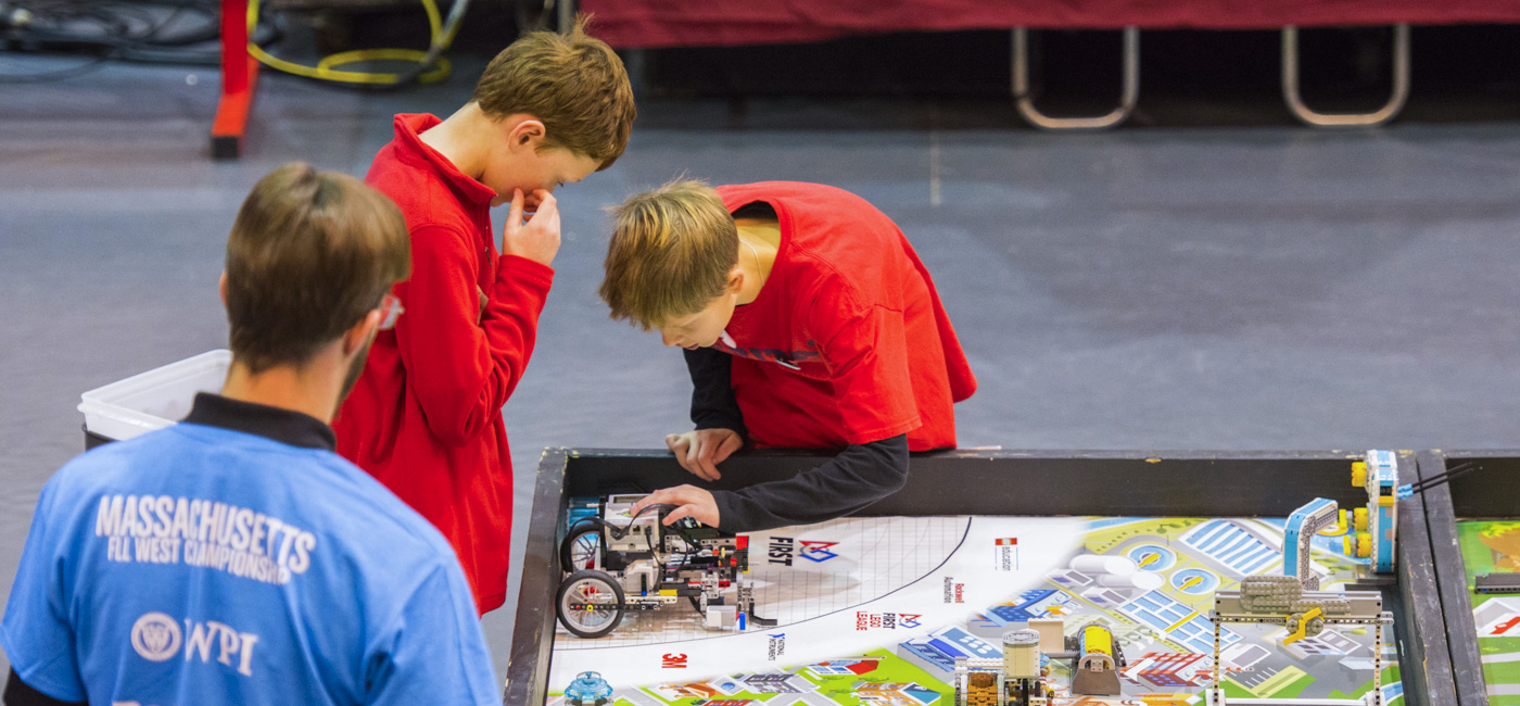 Previous FIRST LEGO League Tournament at WPI