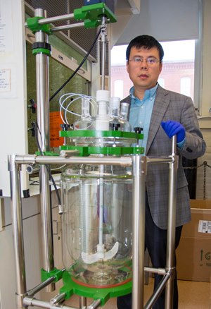 As part of the project funded by USABC, Wang and his team will use this reactor to make new cathode materials from materials recovered from used batteries.
