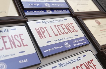 License plates that say WPI License