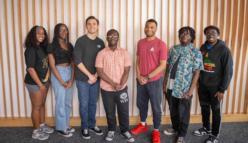 LSAMP scholars from the Class of 2024 take a group photo during an end-of-year celebration.