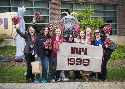 women from the class of 1999 with Gompei