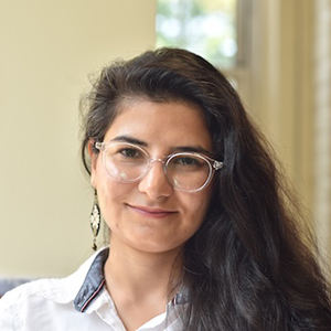 headshot of Zahra Zarei Ardestani
