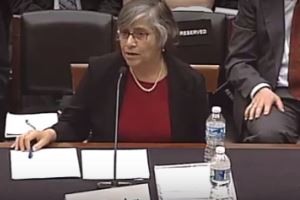 Our smartphones contain all manner of proprietary information, Landau testified.