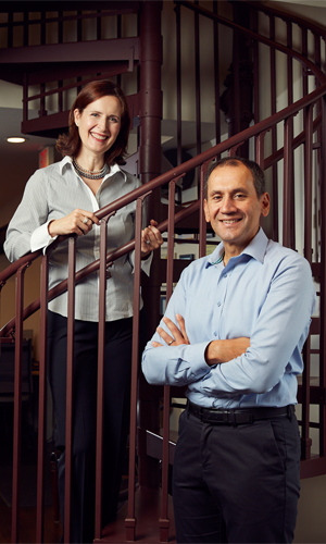 Mr and Mrs Nick Tsapatsaris ’86 (CE), ’87 (MS SE)