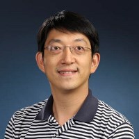 photo of Professor Zou